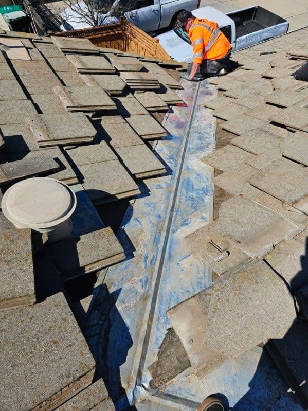 Gallery photos for Expert Tile Roof Restoration in Folsom CA: Image #2